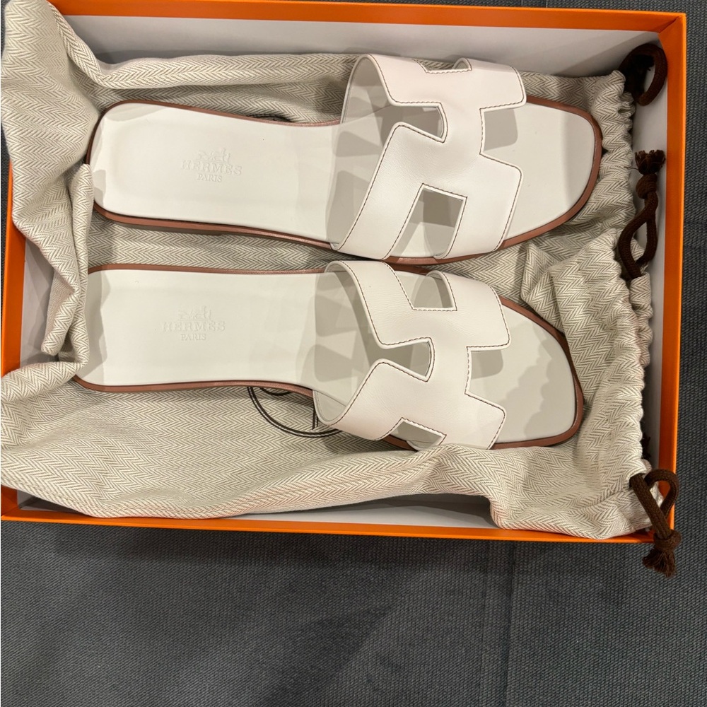 Hermes Oran sandals